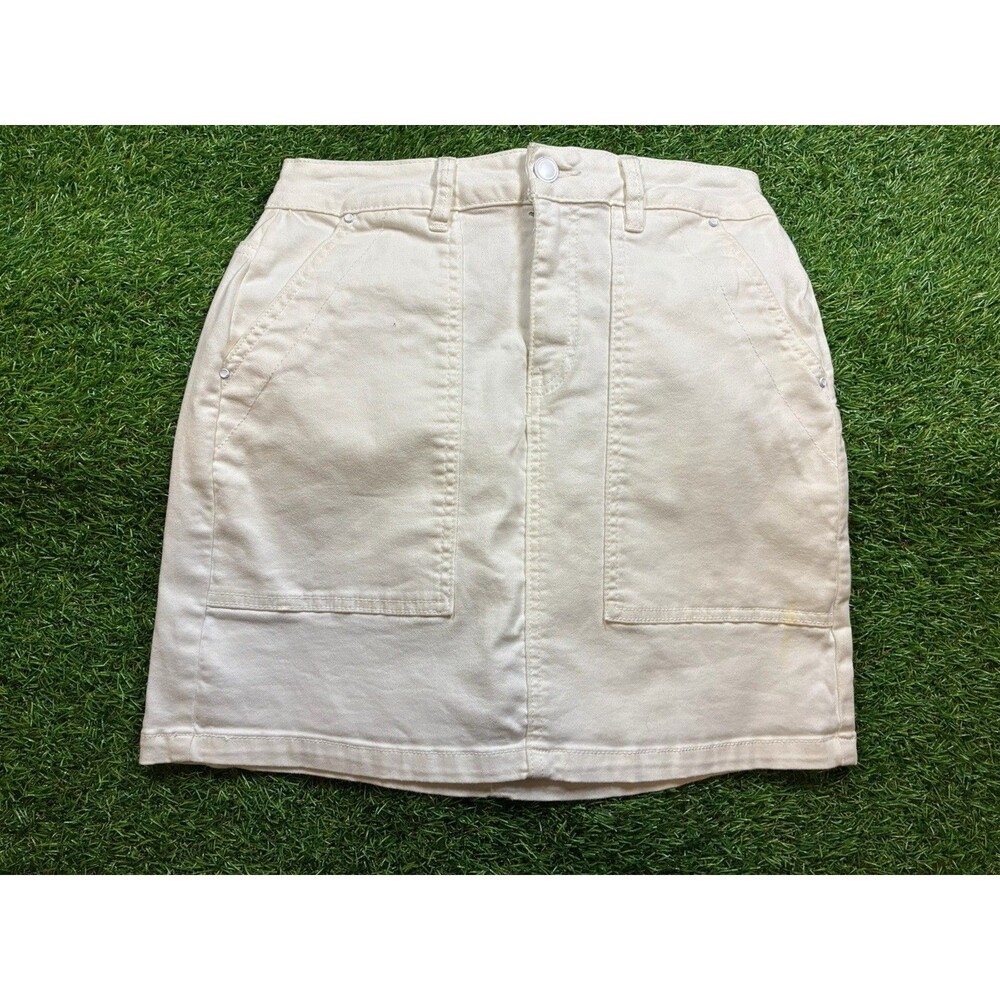 A Loves A White Mini Skirt Size 25 Cotton Stretch Denim Utility Pockets Cute!